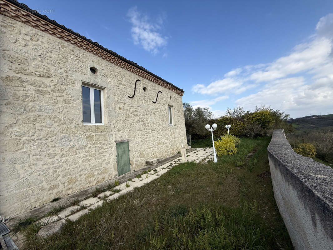 Maison à PUYMIROL