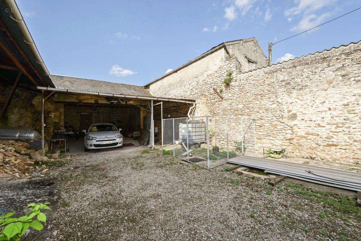 Maison à ETAMPES