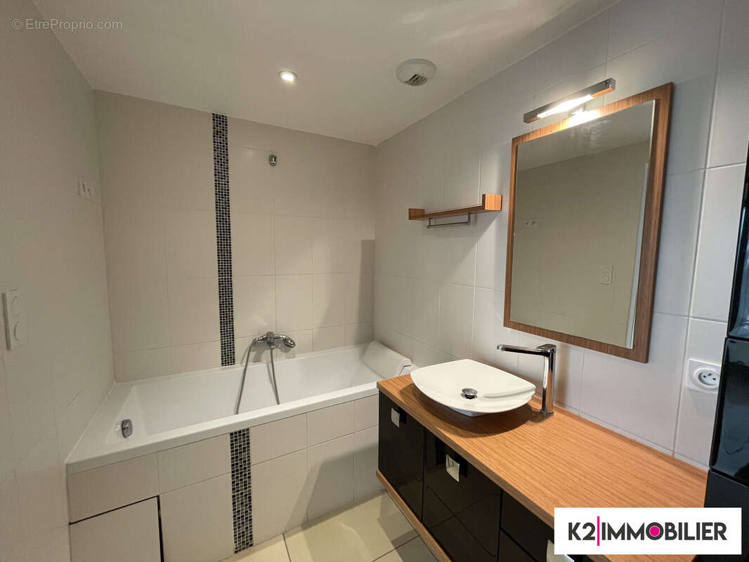 Appartement à MONTBOUCHER-SUR-JABRON