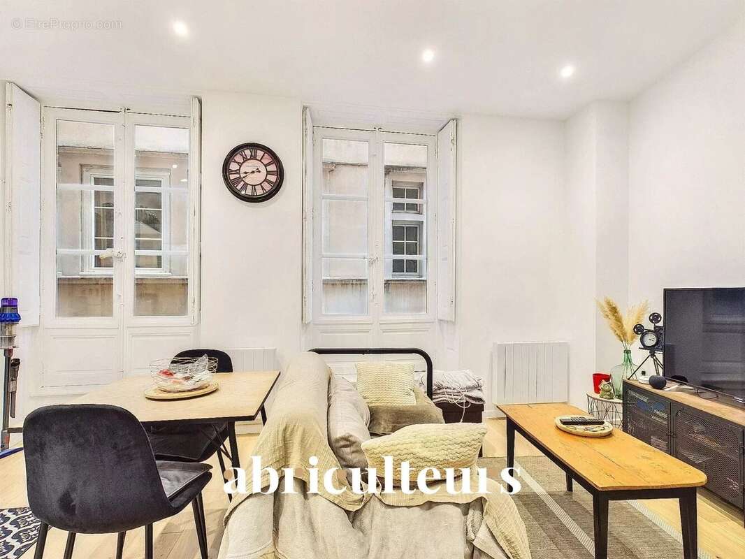 Appartement à LYON-1E
