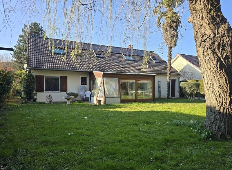 Maison à BALLAINVILLIERS