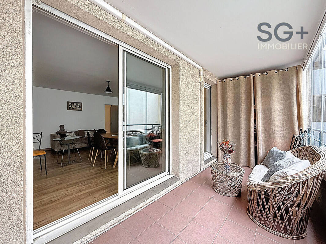 Appartement à MARSEILLE-8E