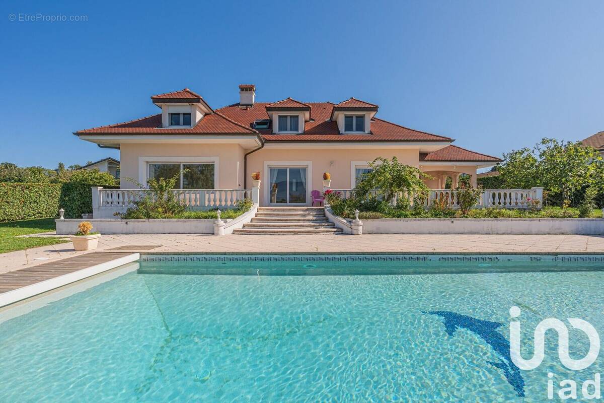 Photo 1 - Maison à CHENS-SUR-LEMAN