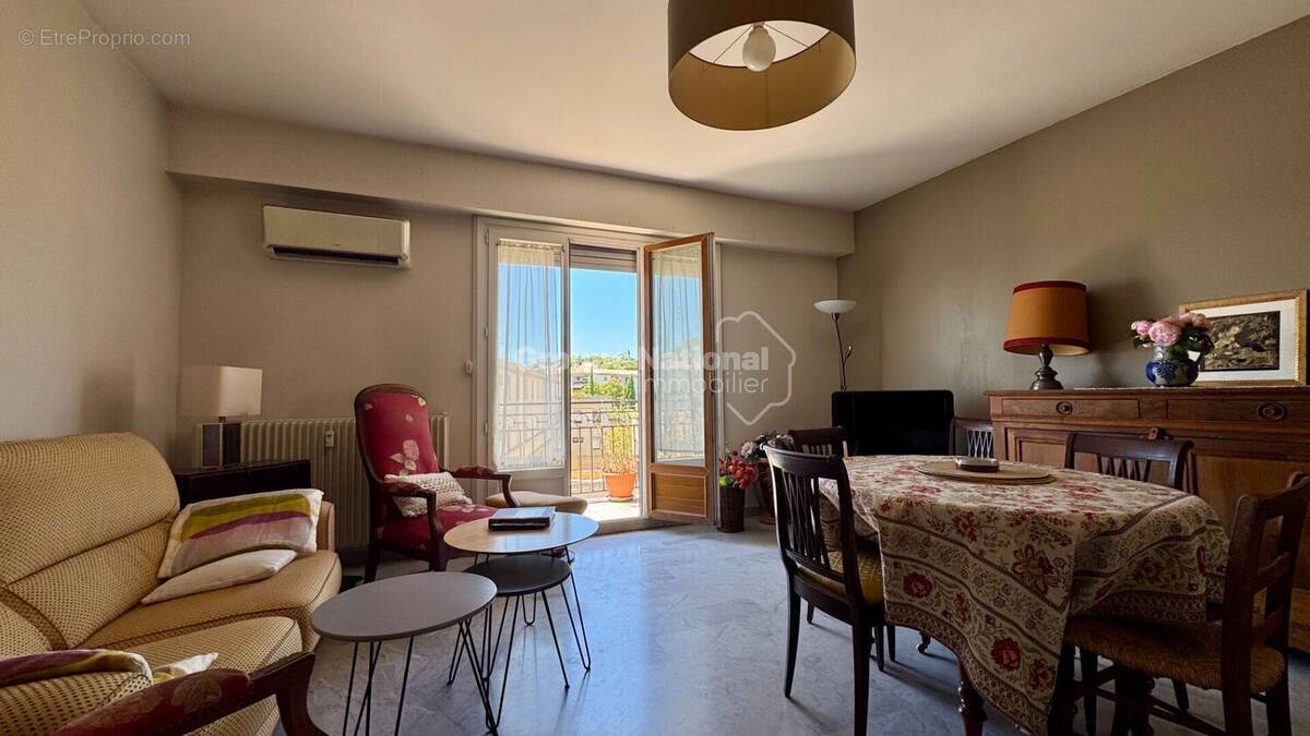 Appartement à NIMES