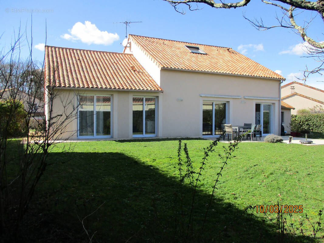 Maison à SAINT-BENOIT