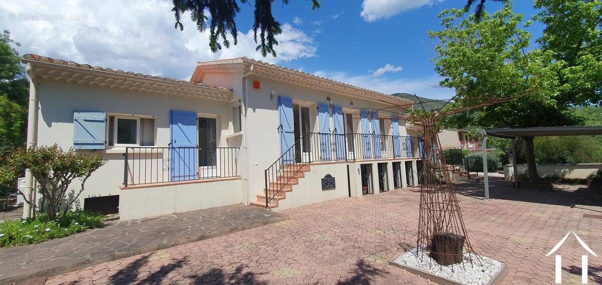 Maison à ROQUEBRUN