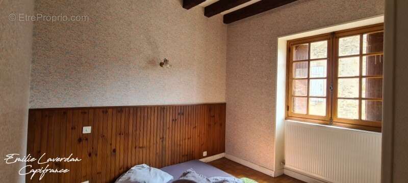 Maison à BADECON-LE-PIN