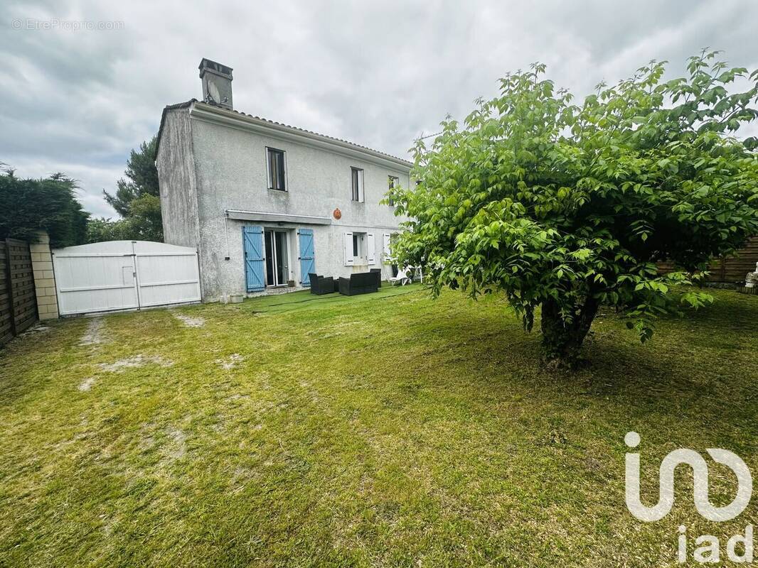Photo 1 - Maison à LARUSCADE