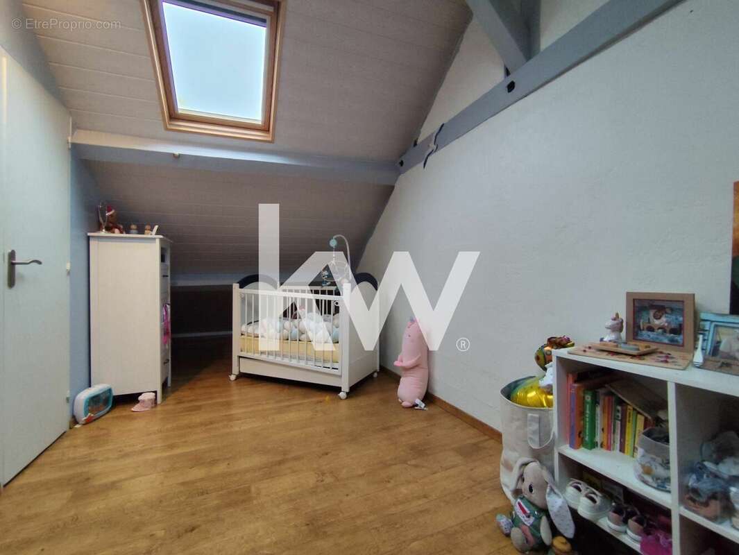 Appartement à SERAINCOURT