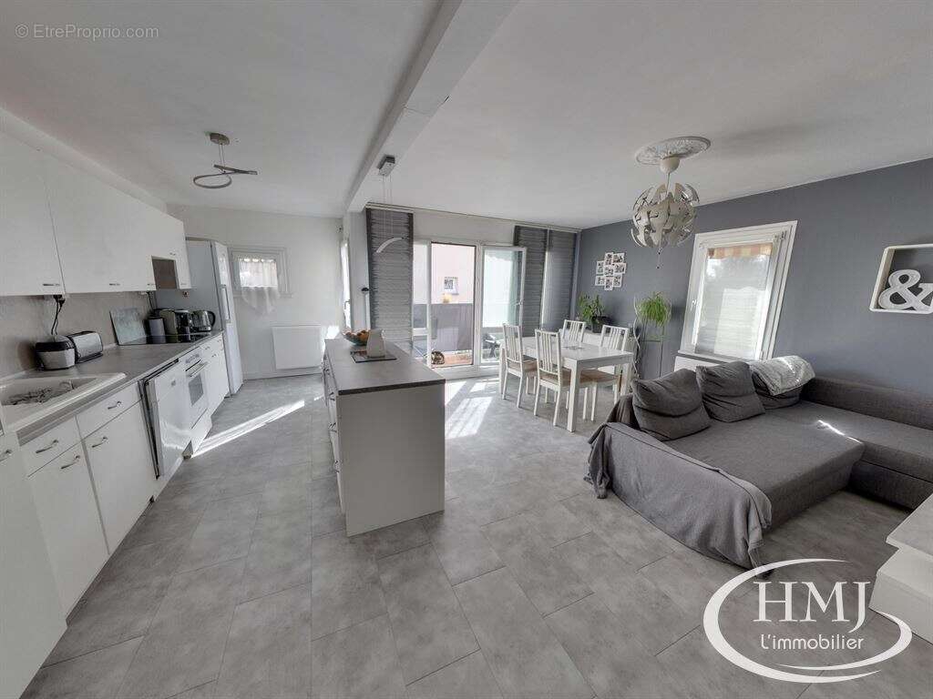 Appartement à RIS-ORANGIS
