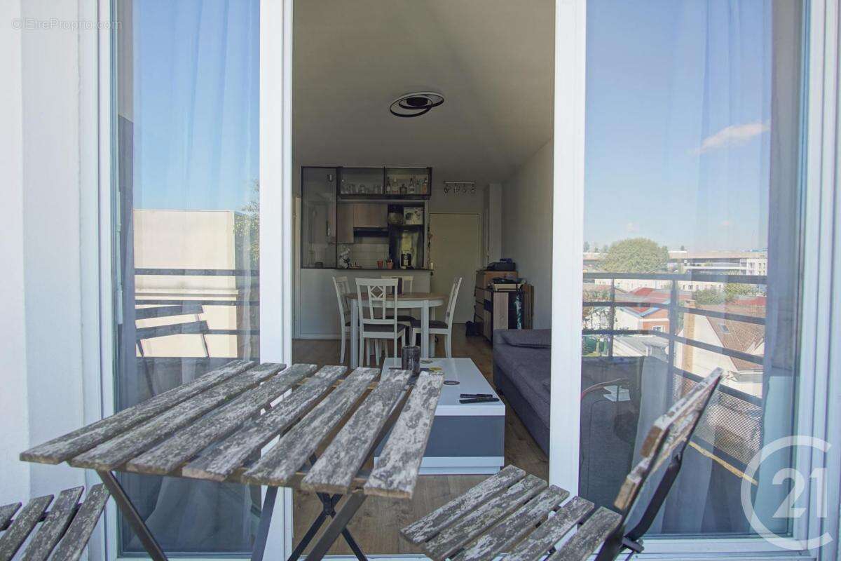 Appartement à CHOISY-LE-ROI