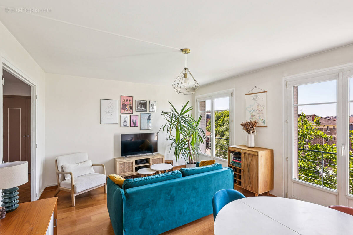 Appartement à MONTROUGE