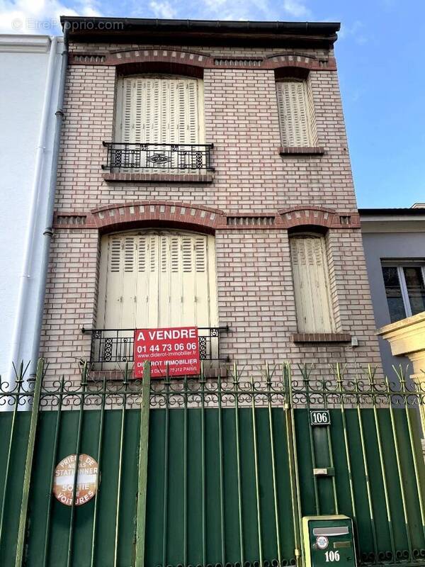 Maison à LE PERREUX-SUR-MARNE