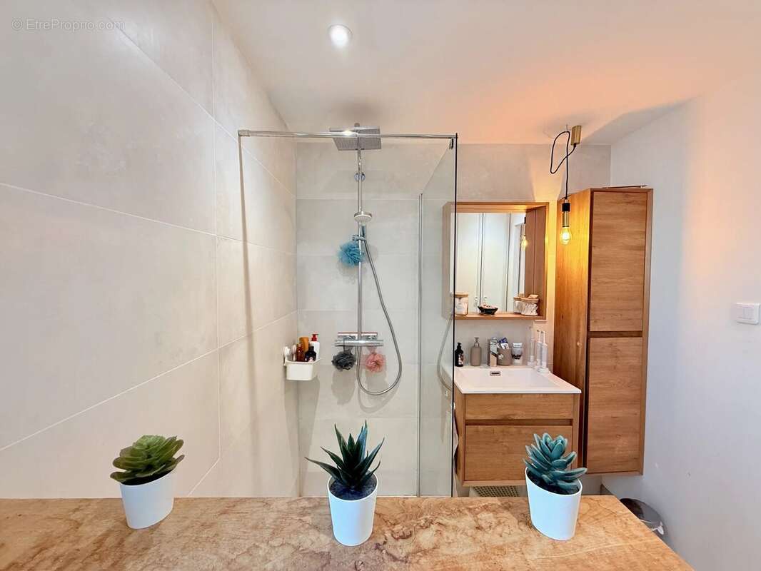 Appartement à AIX-LES-BAINS
