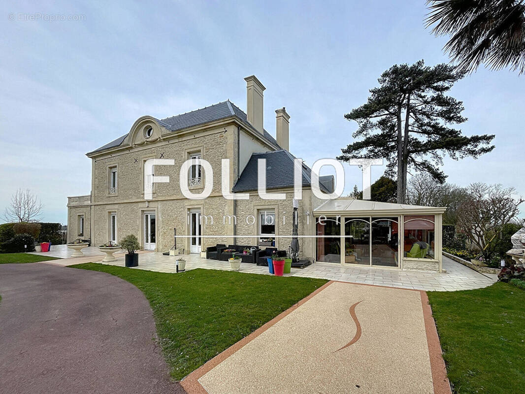 Maison à MERVILLE-FRANCEVILLE-PLAGE