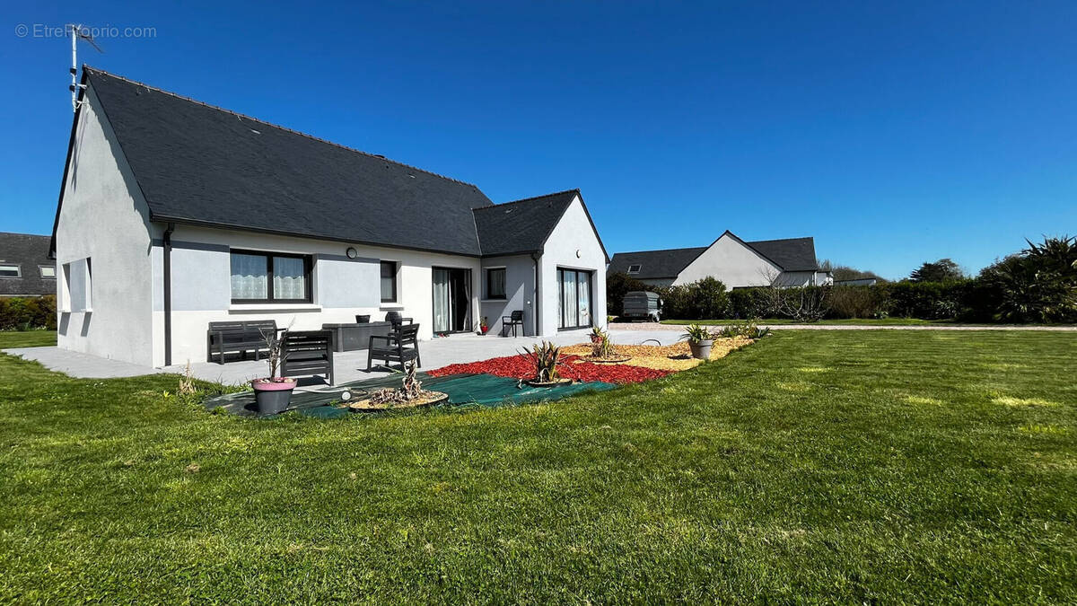 Maison à LOCTUDY