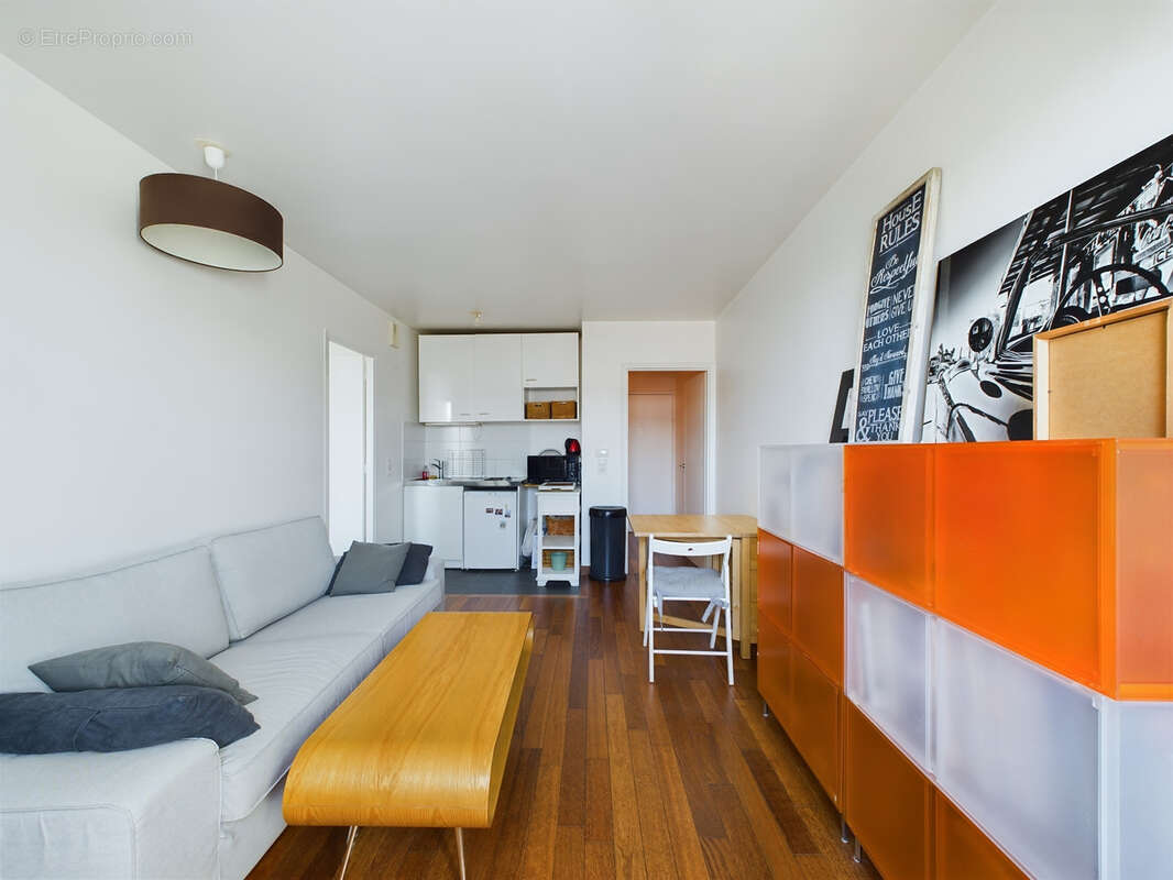 Appartement à ISSY-LES-MOULINEAUX