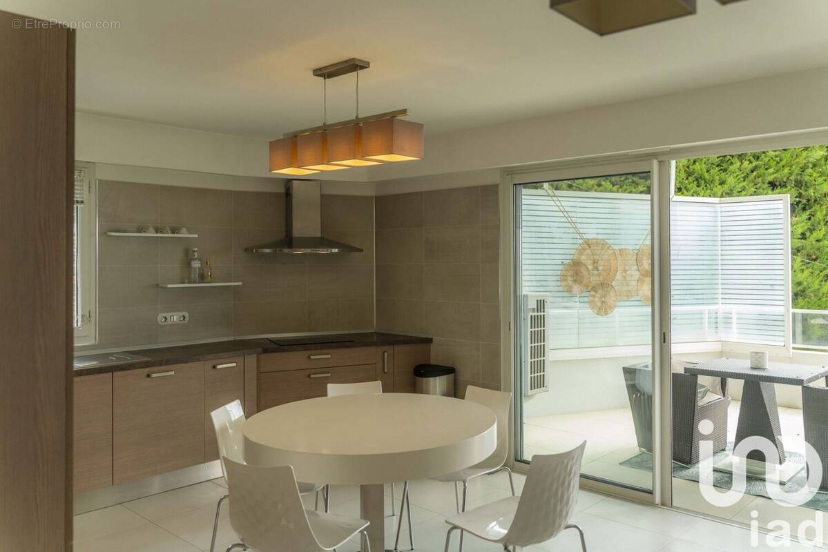 Photo 1 - Appartement à ROQUEBRUNE-CAP-MARTIN