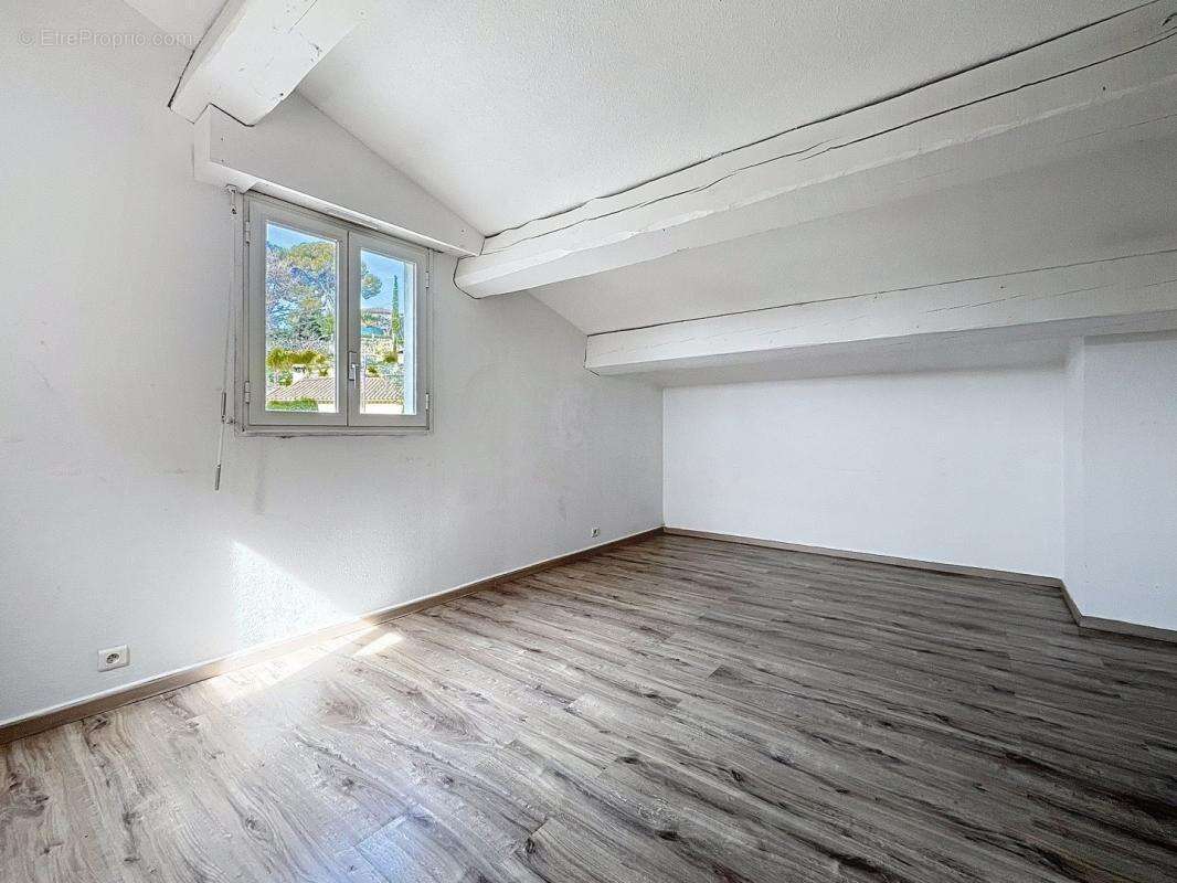 Maison à MOUGINS