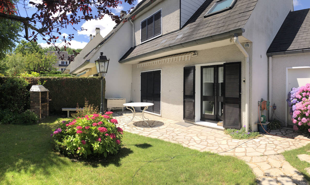 Maison à DOURDAN