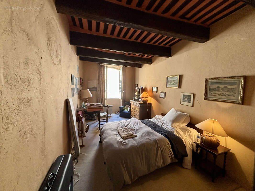 Maison à GRIGNAN