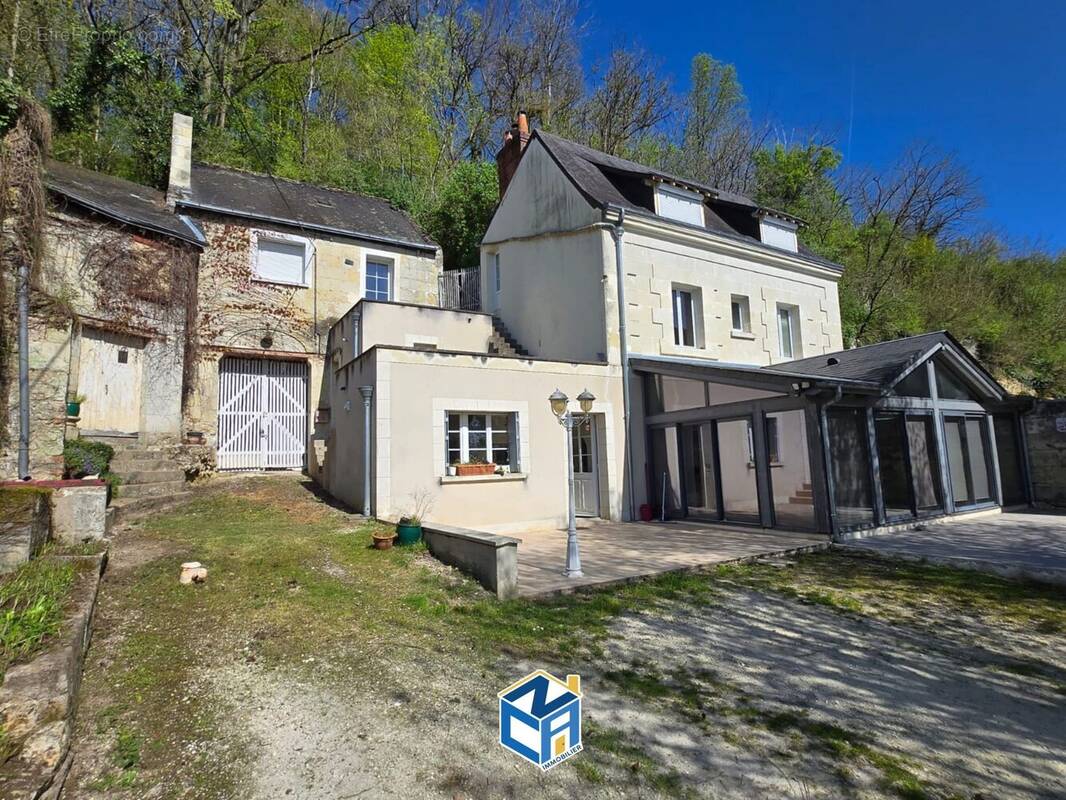 Maison à CINQ-MARS-LA-PILE