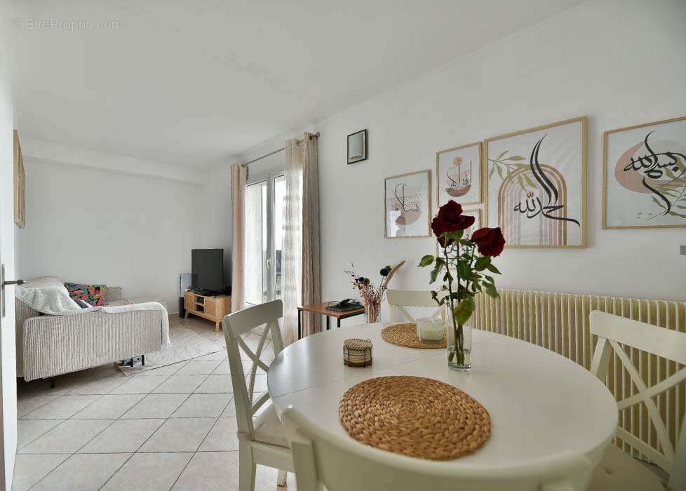 Appartement à SAVIGNY-SUR-ORGE
