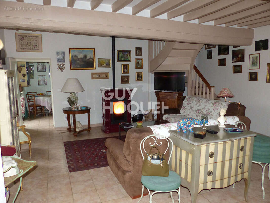 Maison à MILLY-LA-FORET