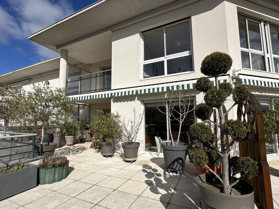 Appartement à CHAMALIERES