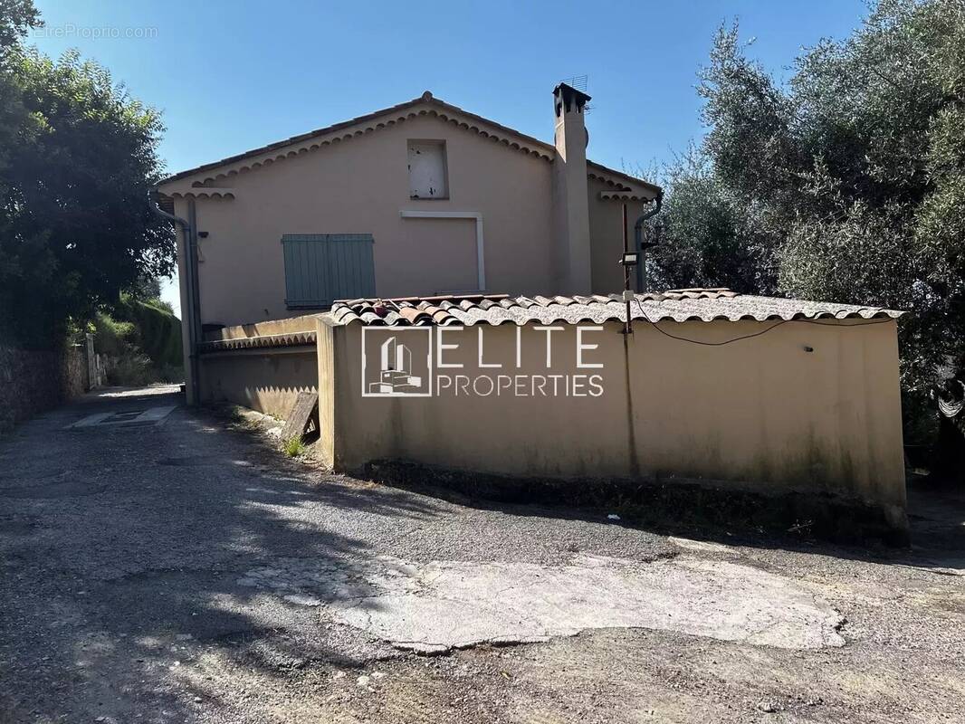 Maison à PEYMEINADE
