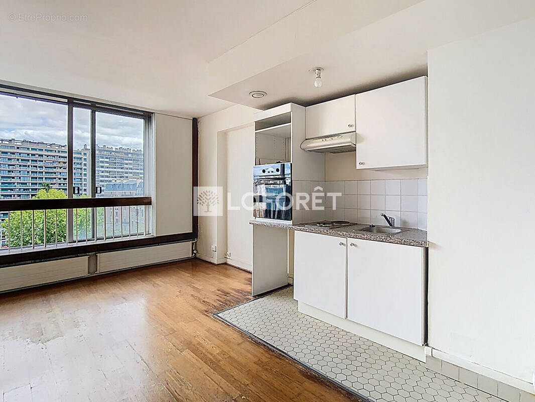 Appartement à PARIS-15E