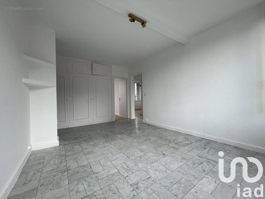 Photo 1 - Appartement à ROMAINVILLE