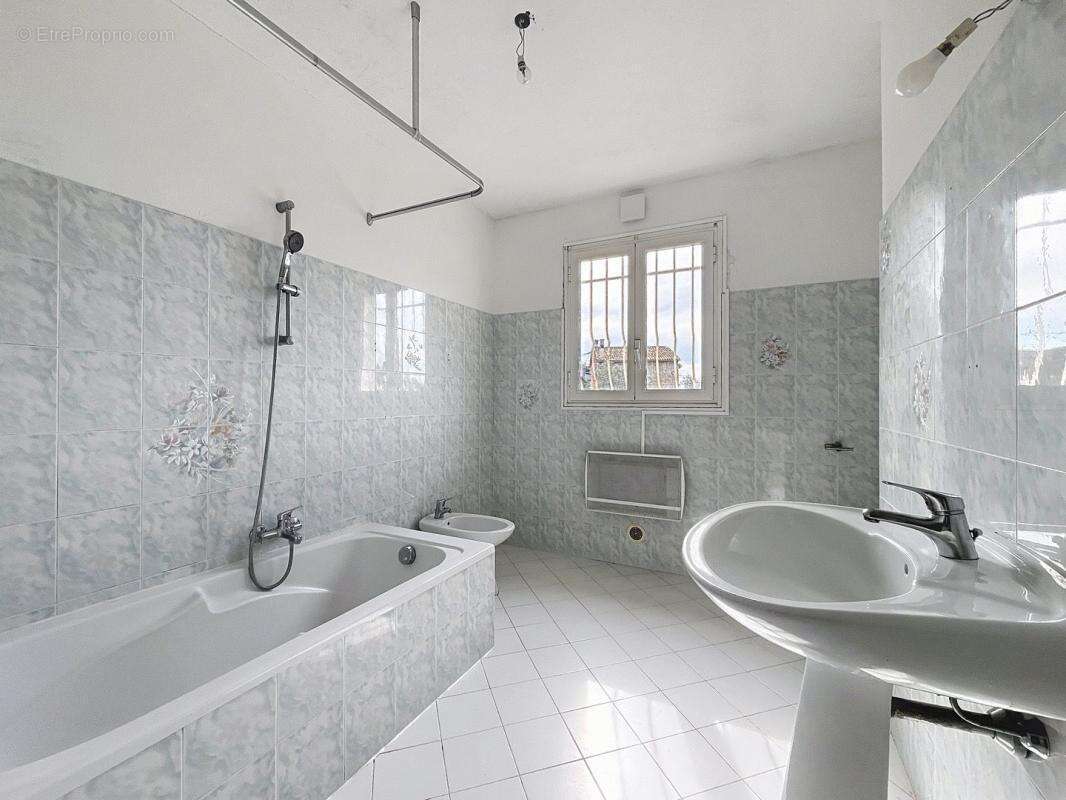 Maison à MOUGINS
