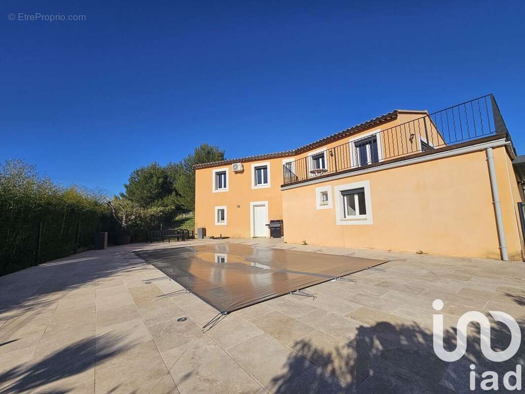 Photo 4 - Maison à ARAMON