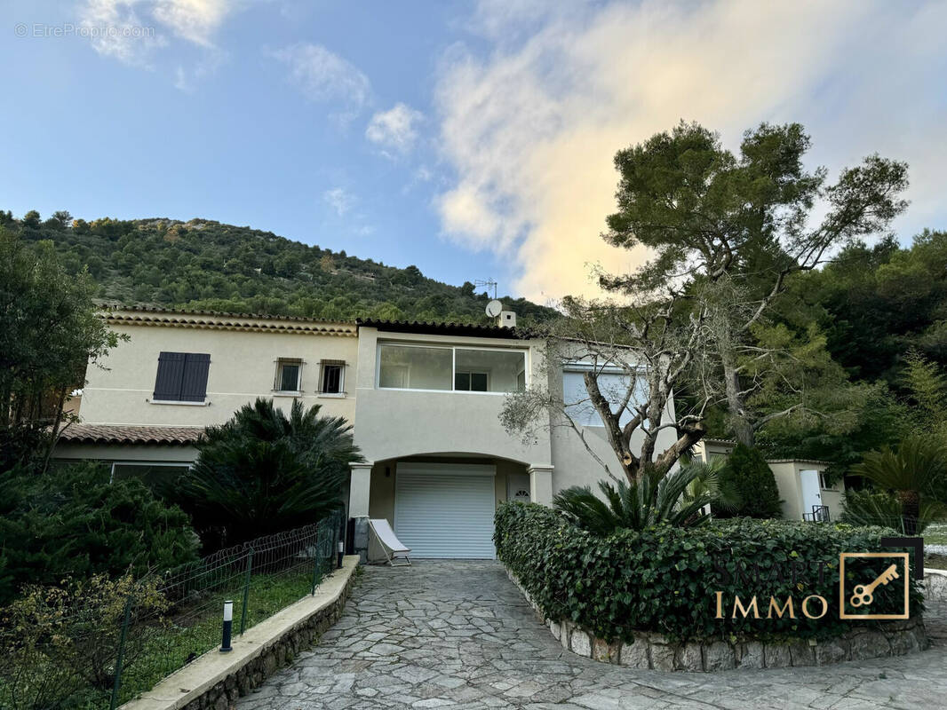 Maison à LA TURBIE