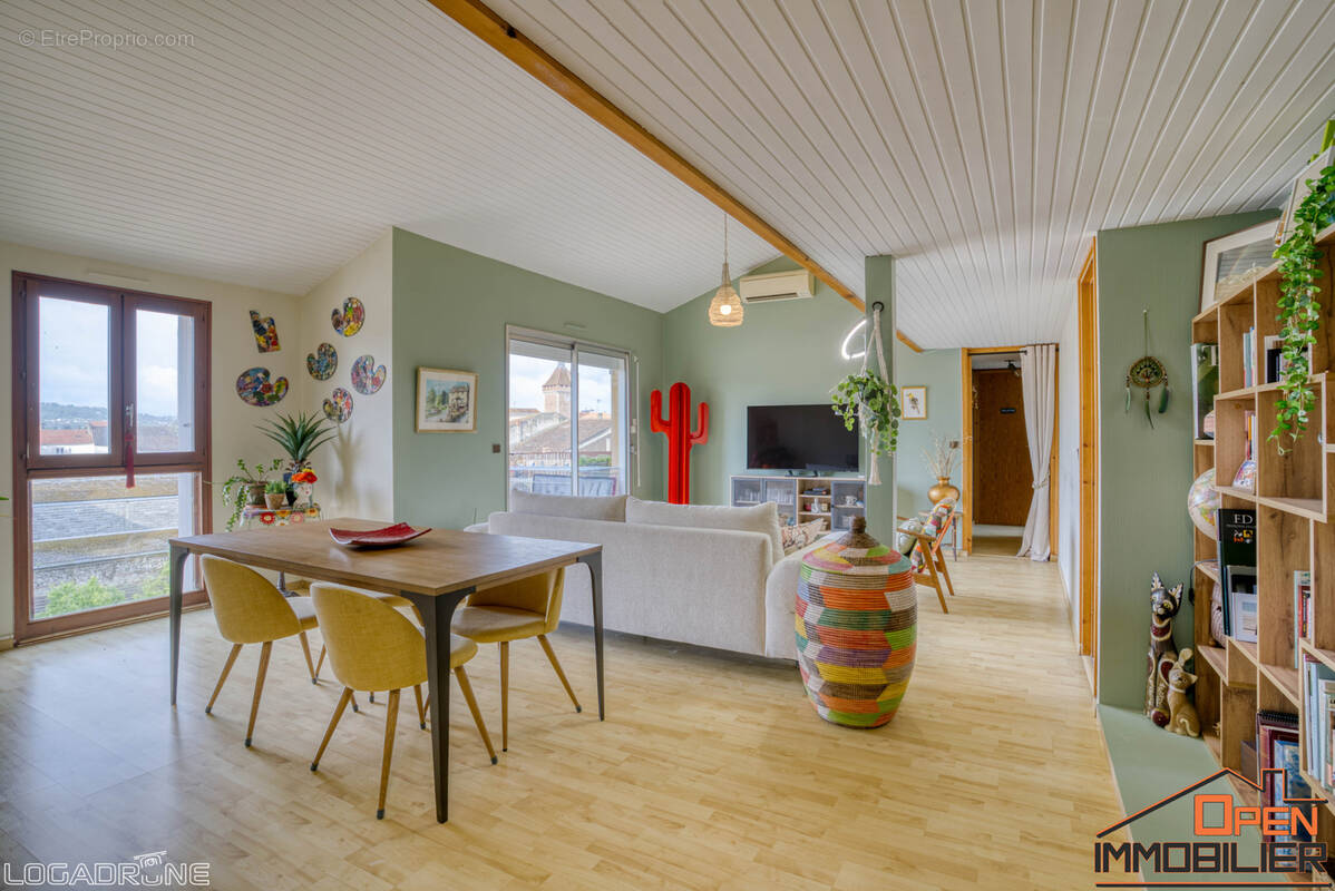 Appartement à VILLENEUVE-SUR-LOT