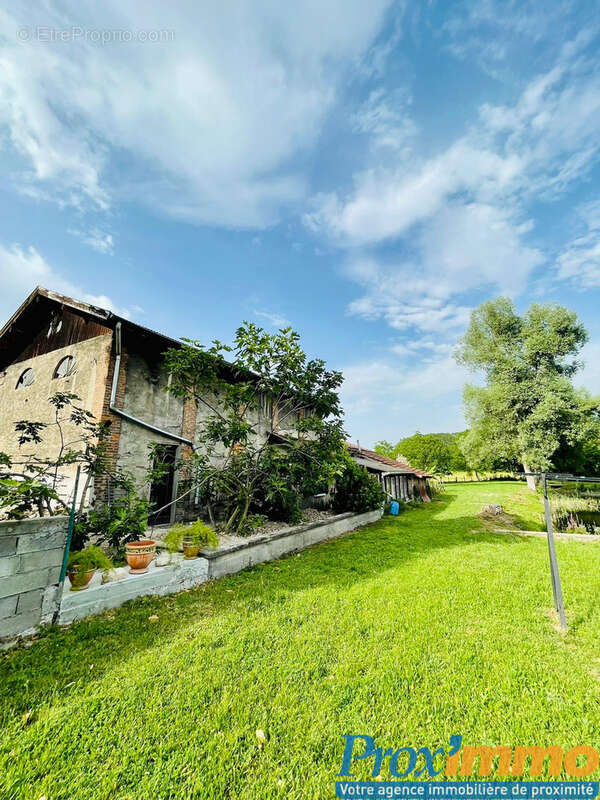 Maison à MOIRANS
