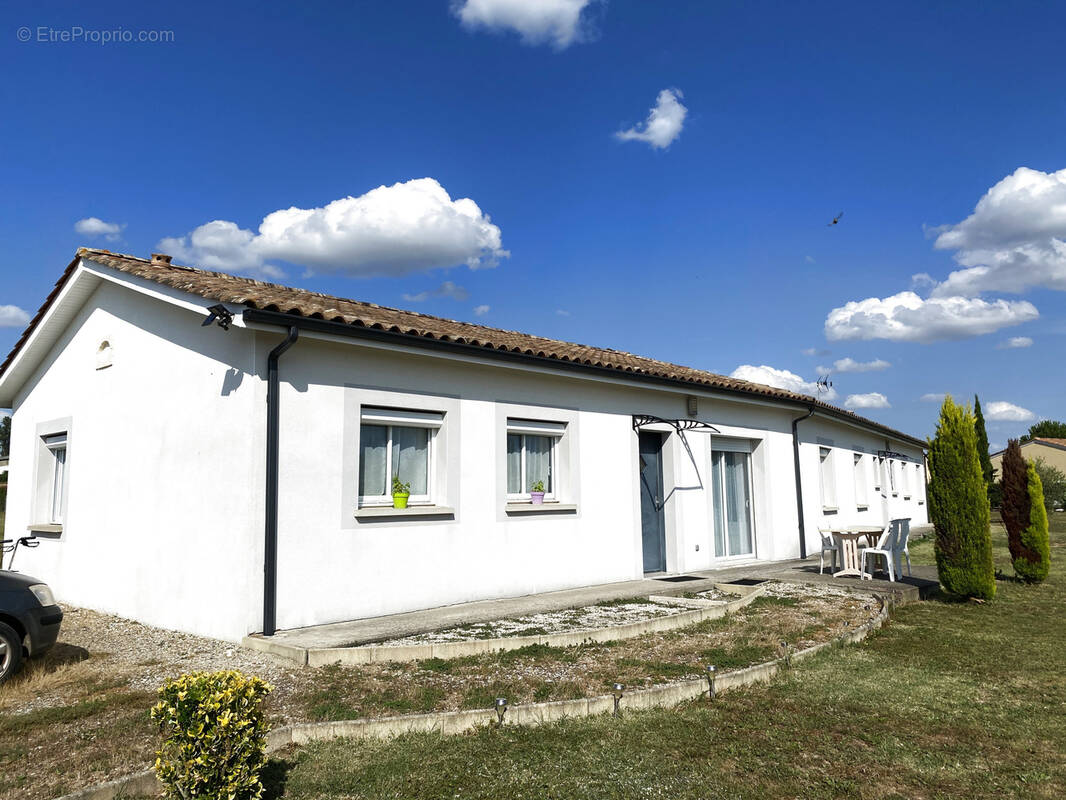 Maison à SAINTE-BAZEILLE