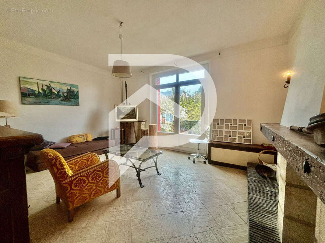 Maison à LA FERTE-ALAIS