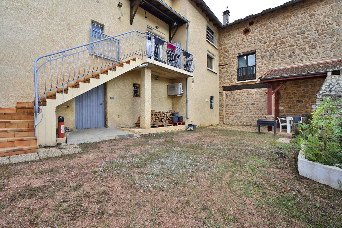Maison à VAUGNERAY