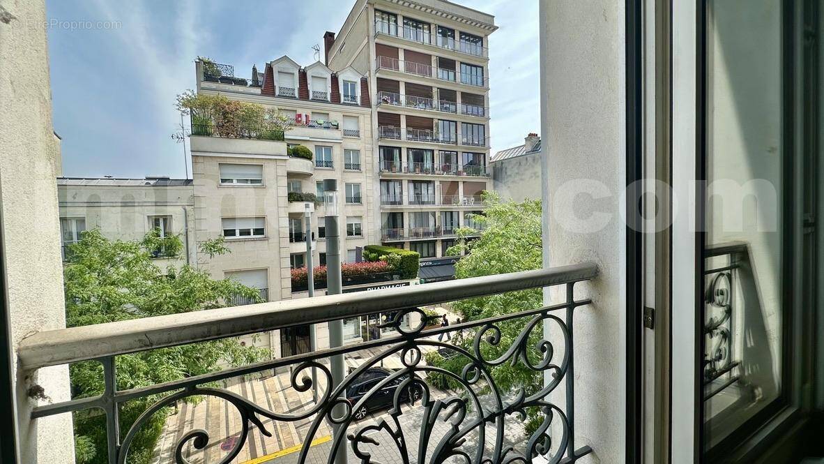 1D94D808-1504-4391-AE78-D9A598A29480_1_105_c - Appartement à CHARENTON-LE-PONT