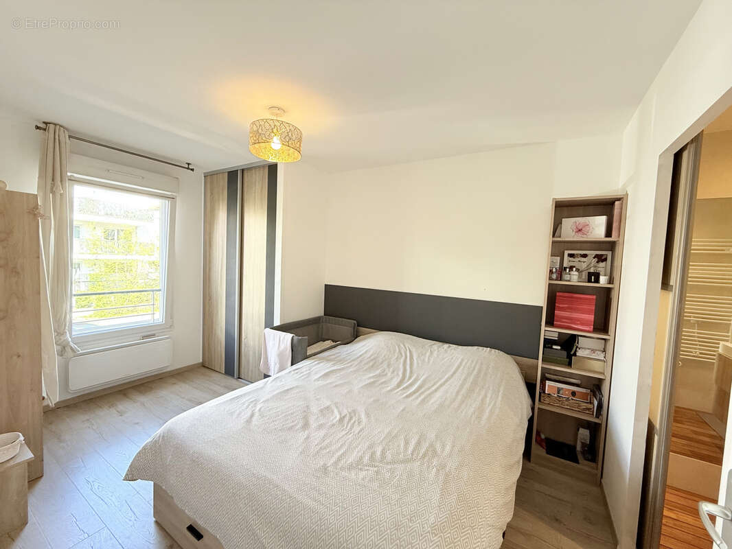 Appartement à SAINT-LAURENT-DE-MURE
