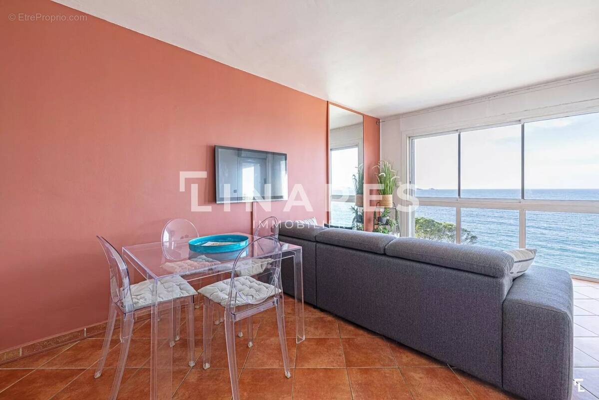 Appartement à MARSEILLE-7E