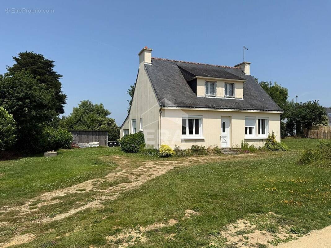 Maison à LOCOAL-MENDON