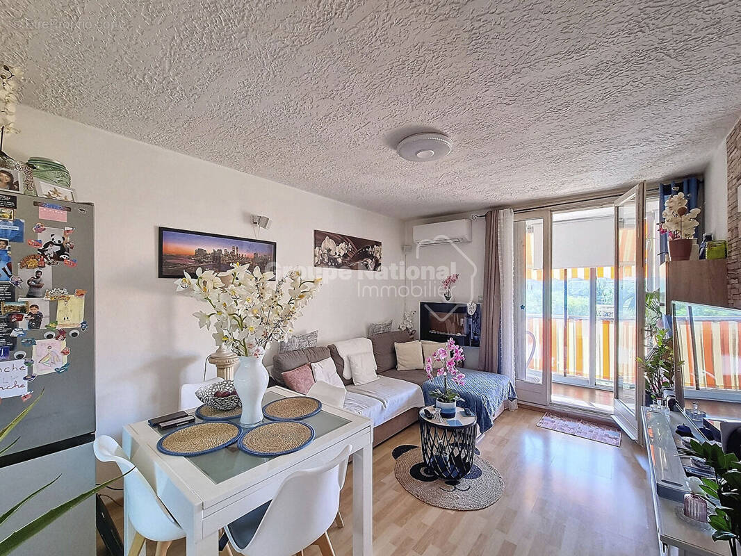 Appartement à FREJUS