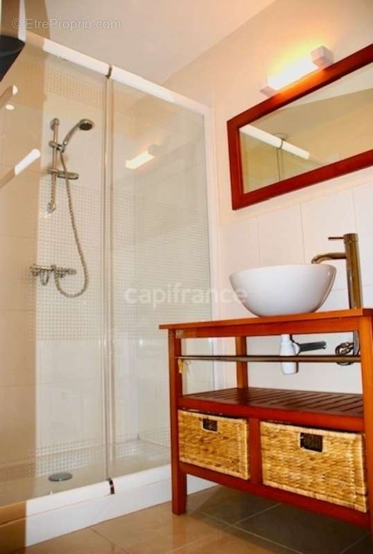 Appartement à PORT-LAUNAY