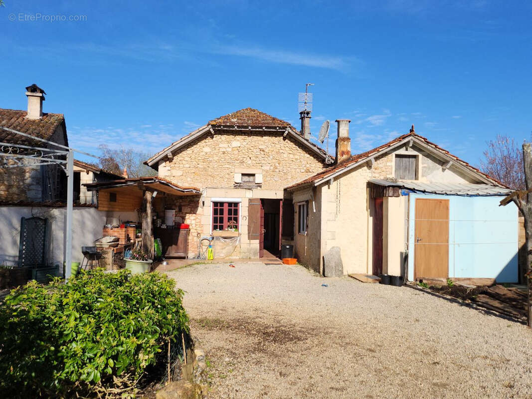 Maison à JAURE