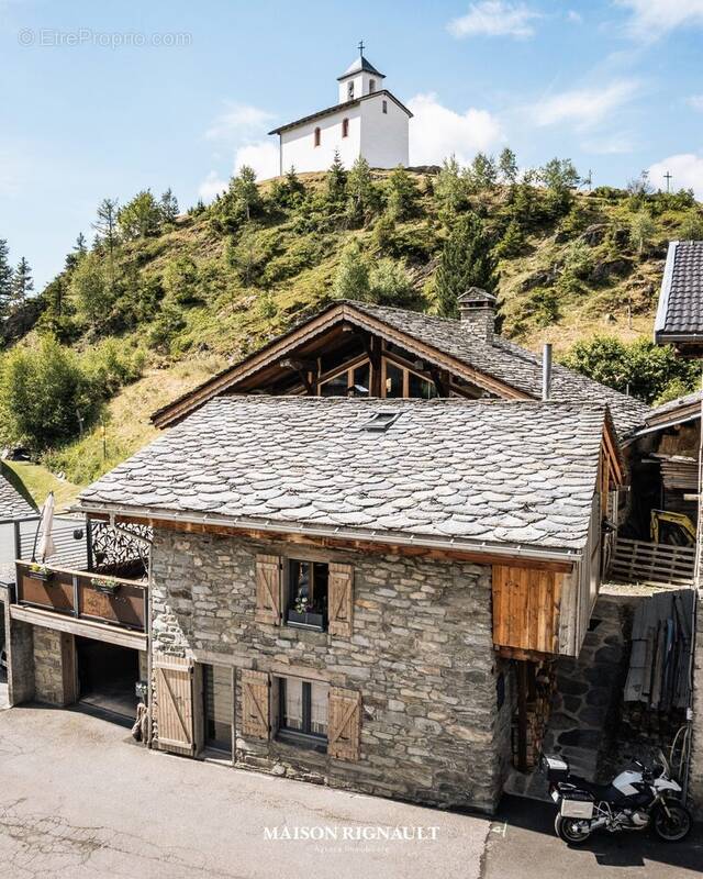 Maison à MONTVALEZAN