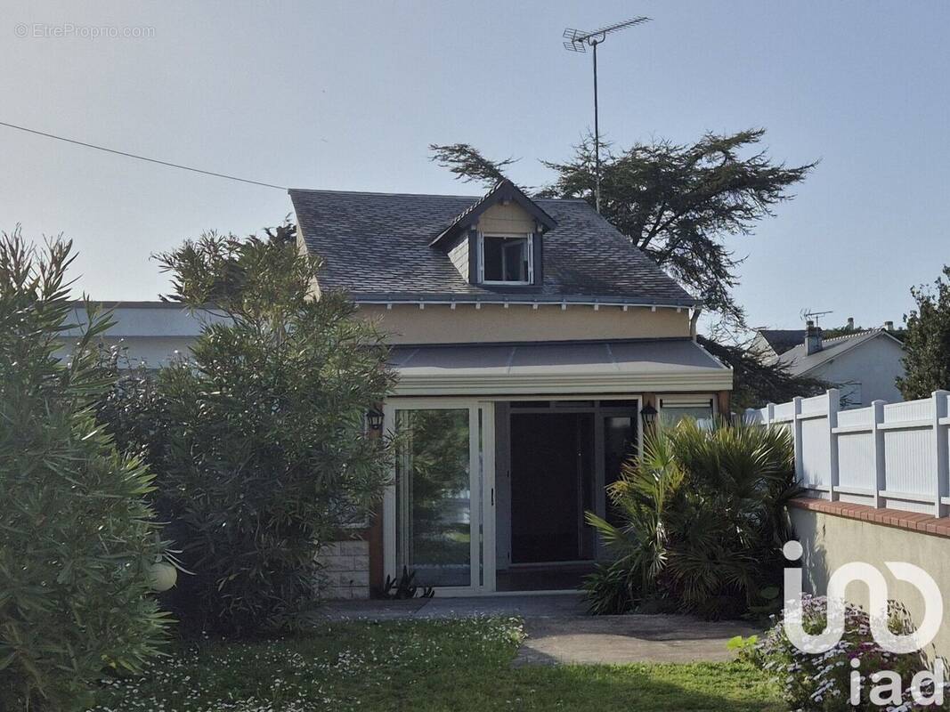 Photo 1 - Maison à LE POULIGUEN