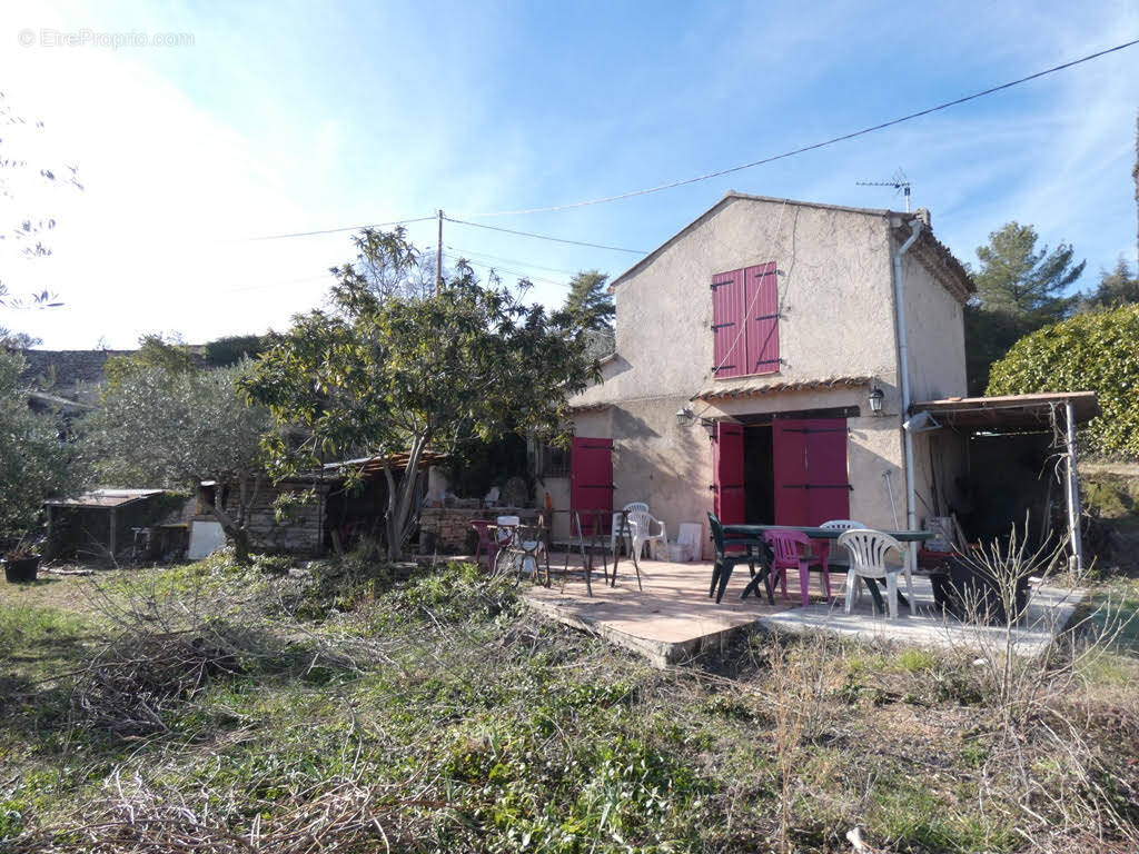 Maison à SALERNES